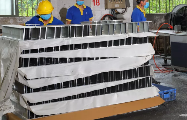 向假冒偽劣鋁材產品重拳出擊！中亞鋁業(yè)教你如何辨別真假！(圖7)