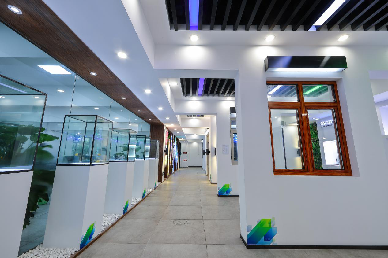 雷雨臺(tái)風(fēng)天來(lái)襲，你家門窗能“頂住”嗎？(圖4)